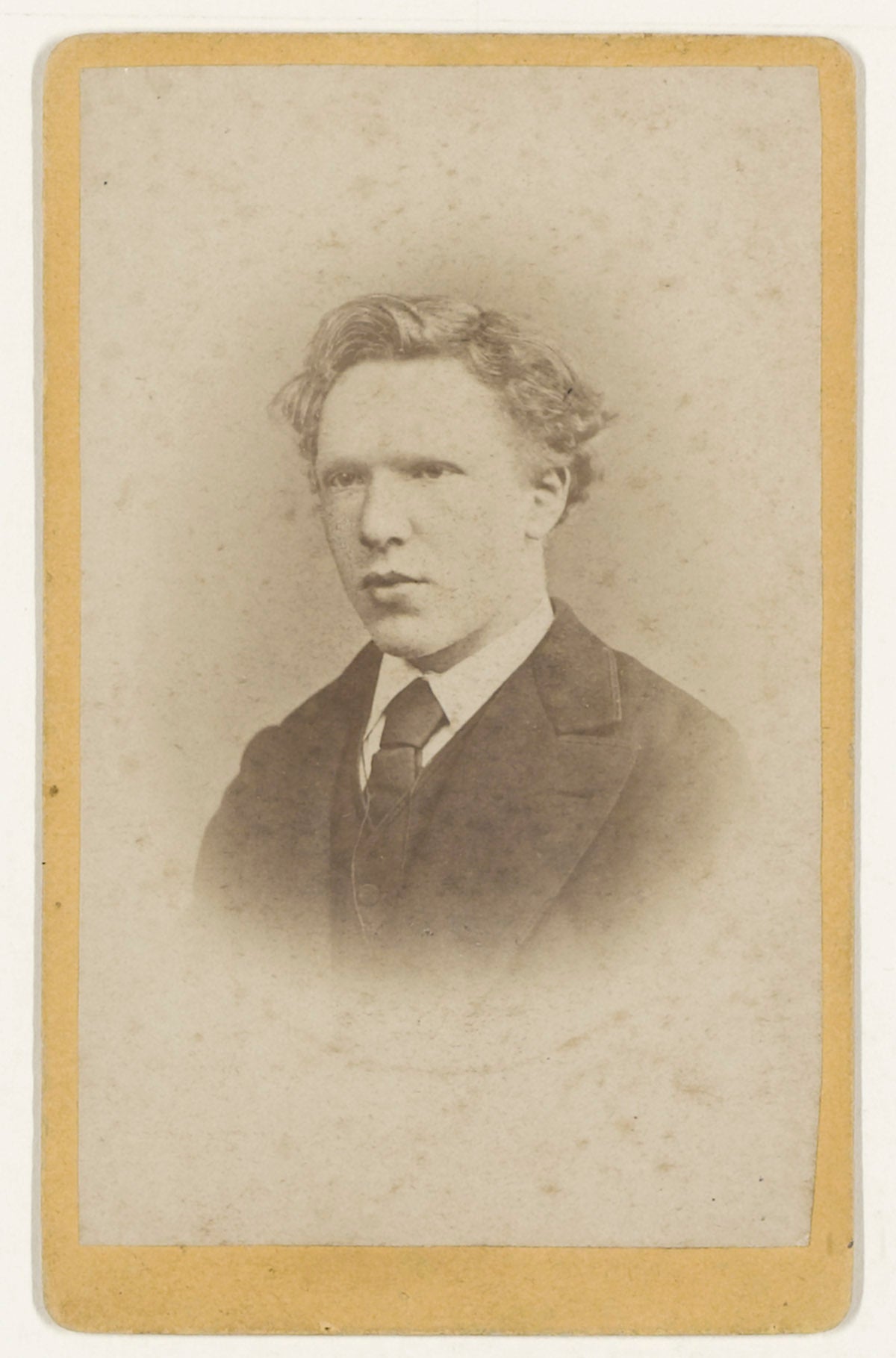 Photographie authentifiée de Vincent van Gogh à 19 ans, janvier 1873