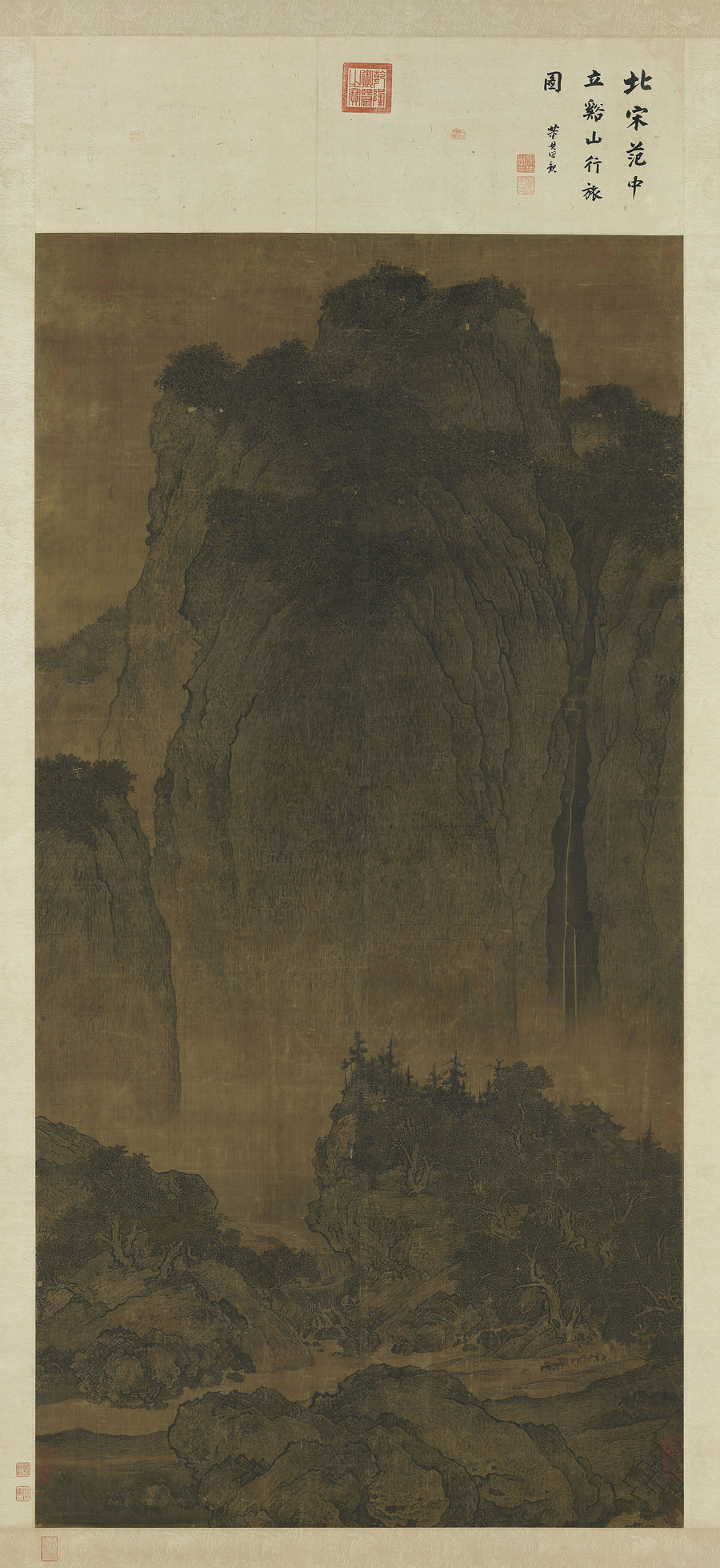 Voyageurs parmi les montagnes et les cours d'eau - Fan Kuan