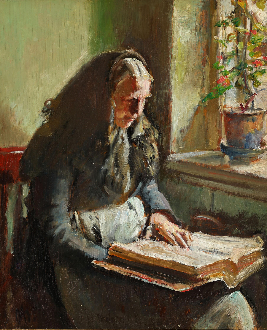 Une femme lit près d'une fenêtre. - Michael Peter Ancher